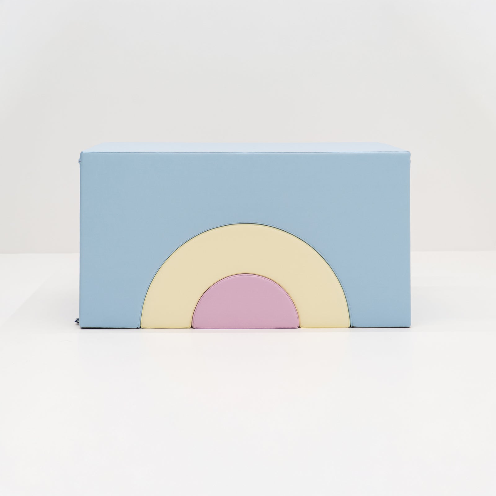 IGLU Rainbow Bridge in Pastel Ice Cream