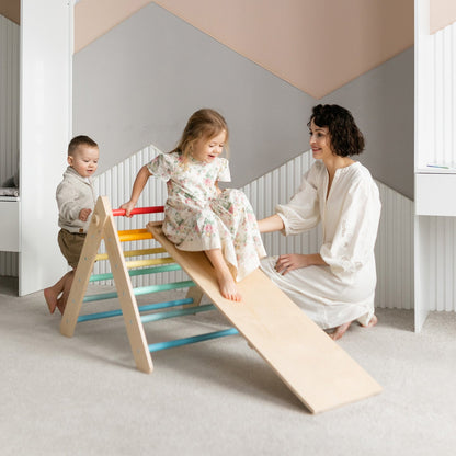 BusyKids Pikler klimdriehoek met plank – regenboog