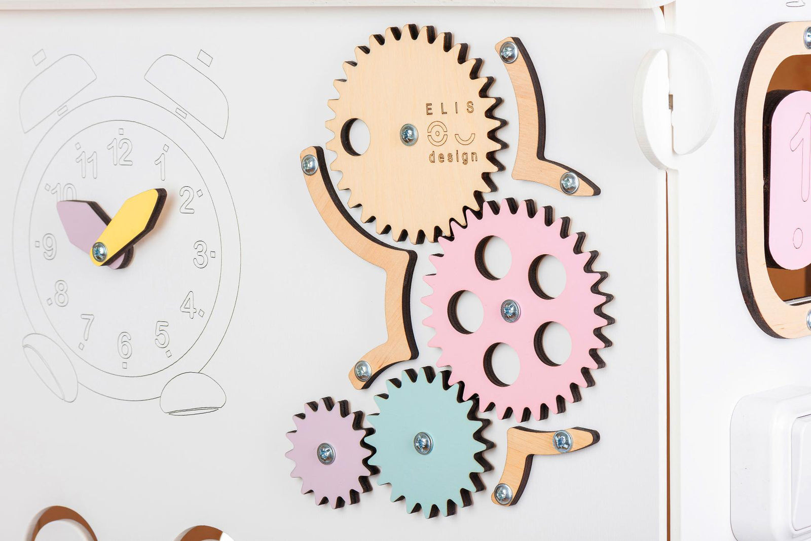 Maison de jeu BusyKids Busy Board – blanc/pastel, édition limitée