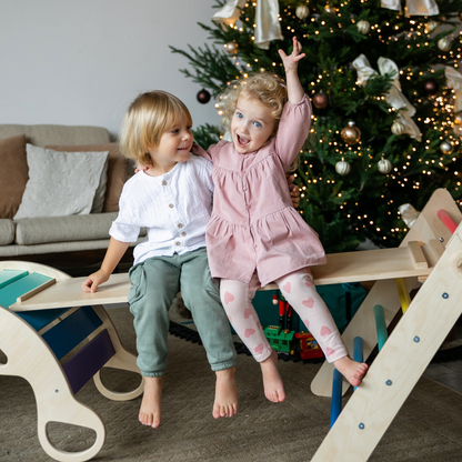 BusyKids Pikler groot set – driehoek, 2 planken & balanswip – regenboog
