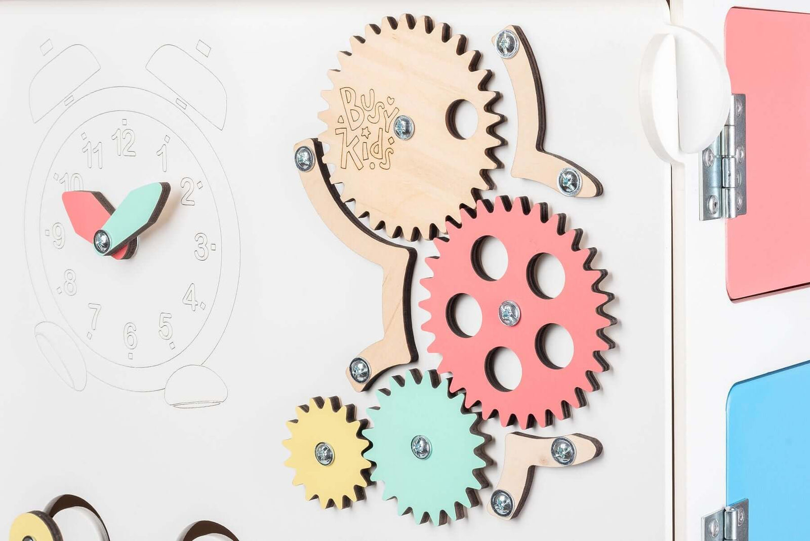 Maisonnette sensorielle BusyKids Busy Board – blanc