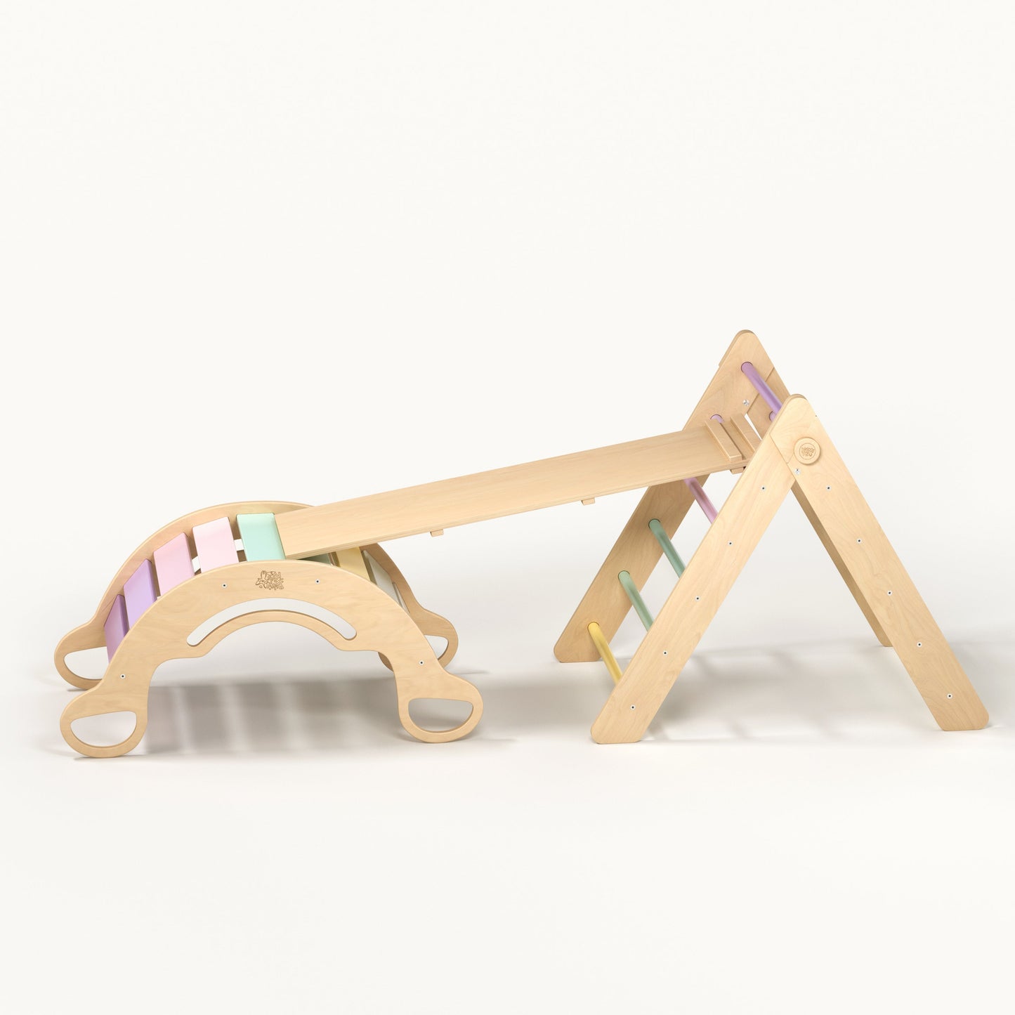 BusyKids Pikler set – driehoek, plank & balanswip – regenboog