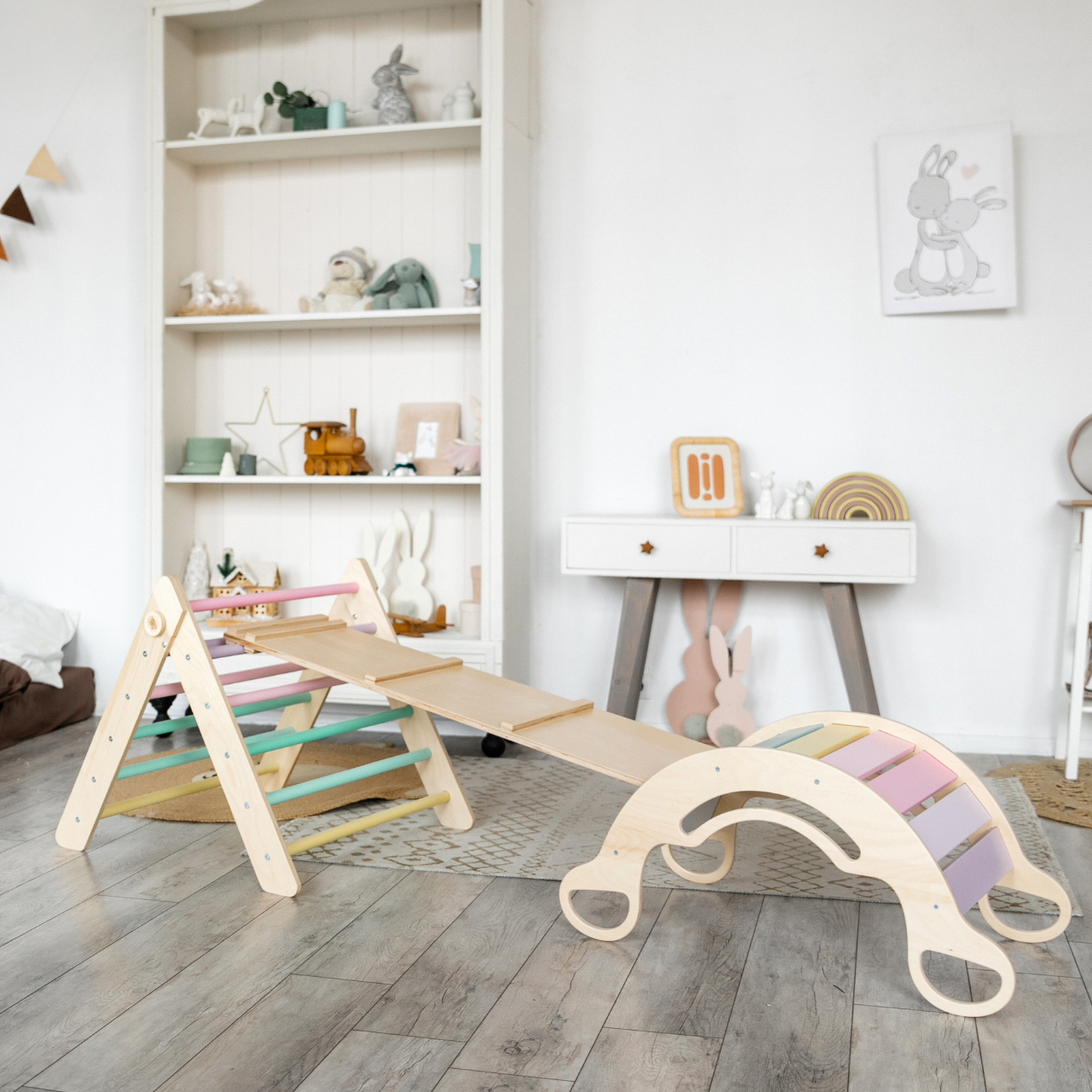 BusyKids Pikler set – driehoek, plank & balanswip – regenboog