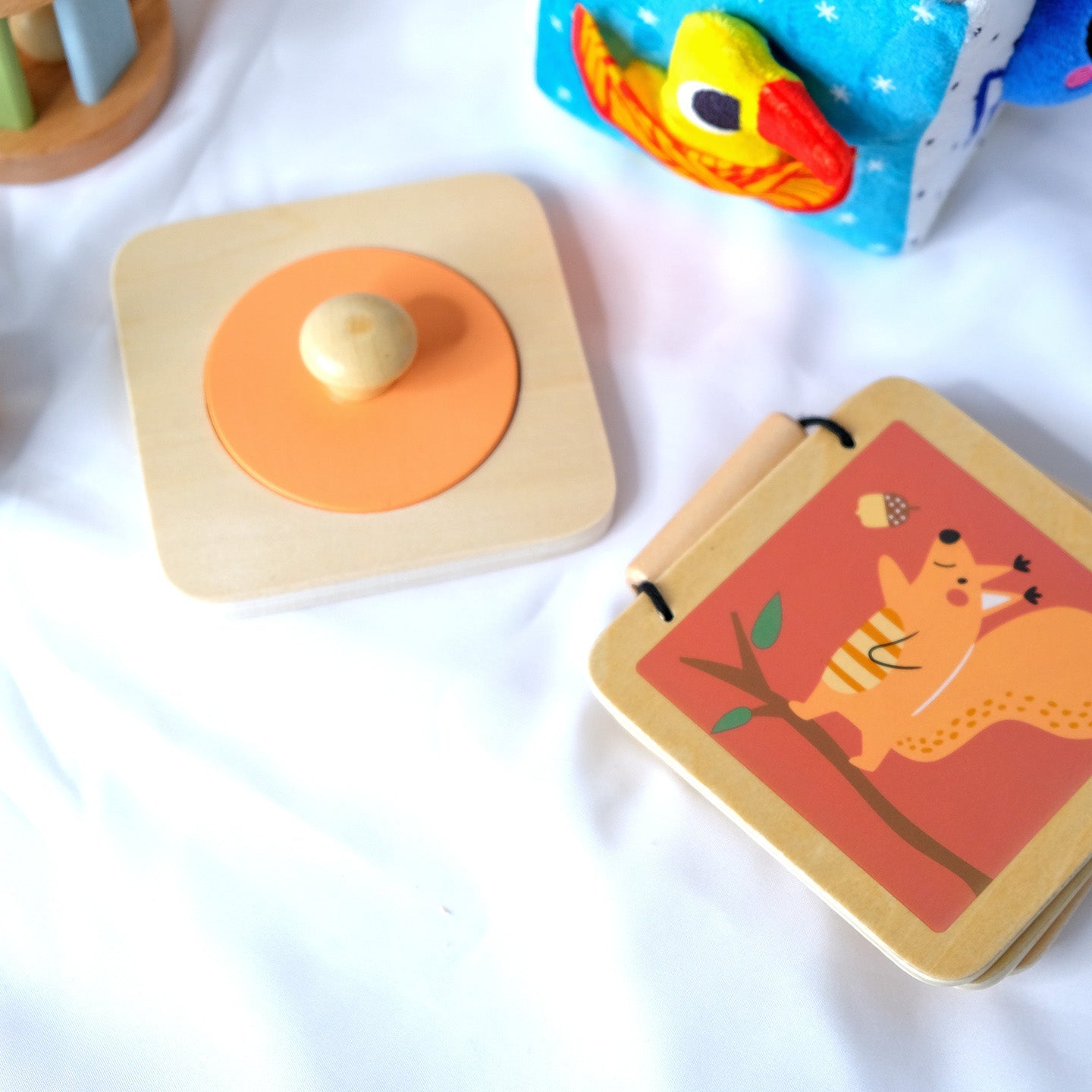montessori box voor kinderen van 6 tot 12 maanden