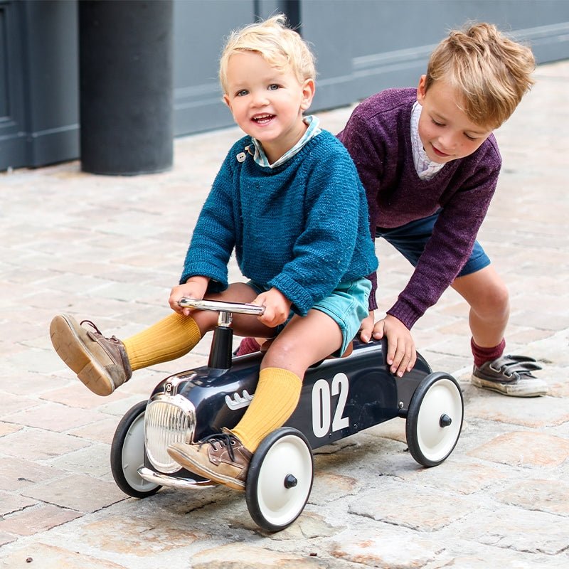 loopauto in retrostijl in blauw