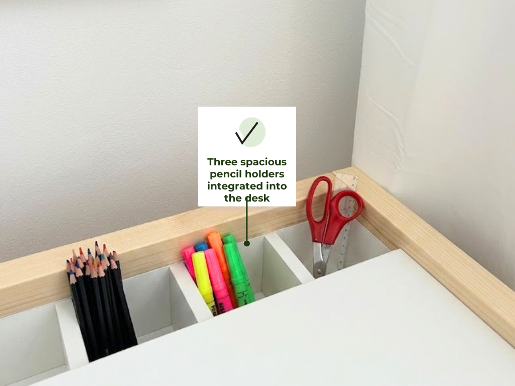 Ingebouwde pennenbak STOLLY kinderbureau