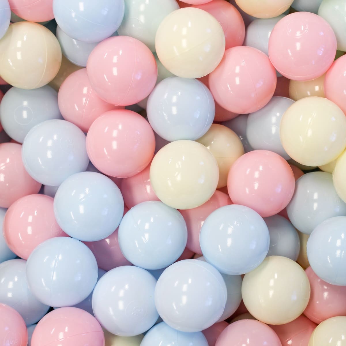 ballen voor een ballenbak set van 500 van zacht foam in pastel voor baby's en peuters tot 3 jaar
