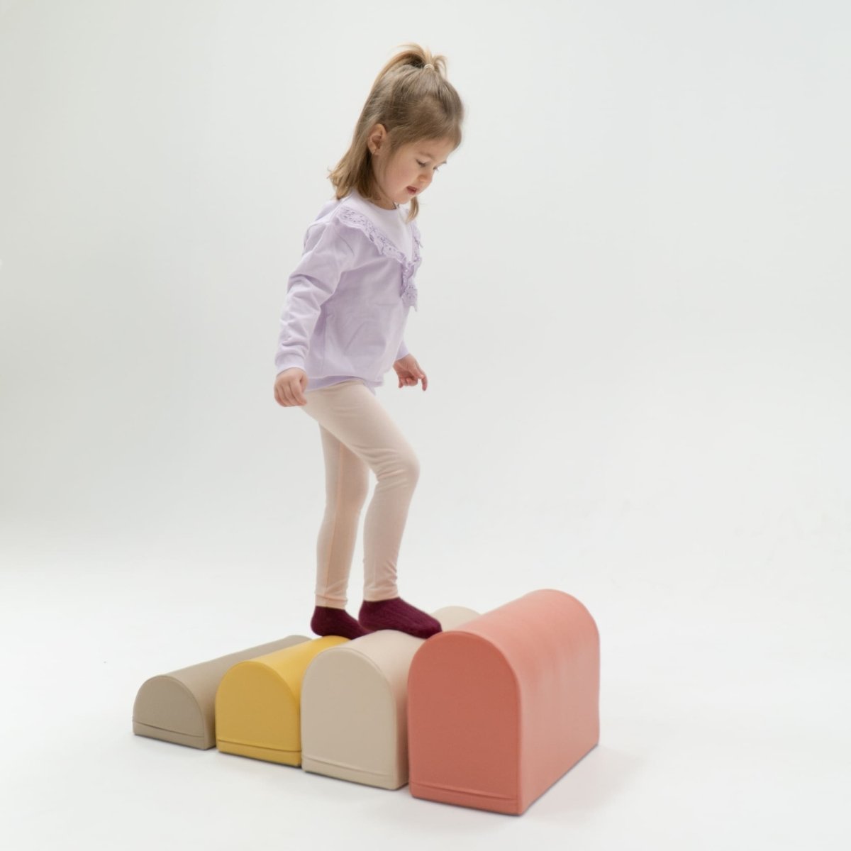 soft play set met modulaire foamblokken voor baby's peuters en kleuters