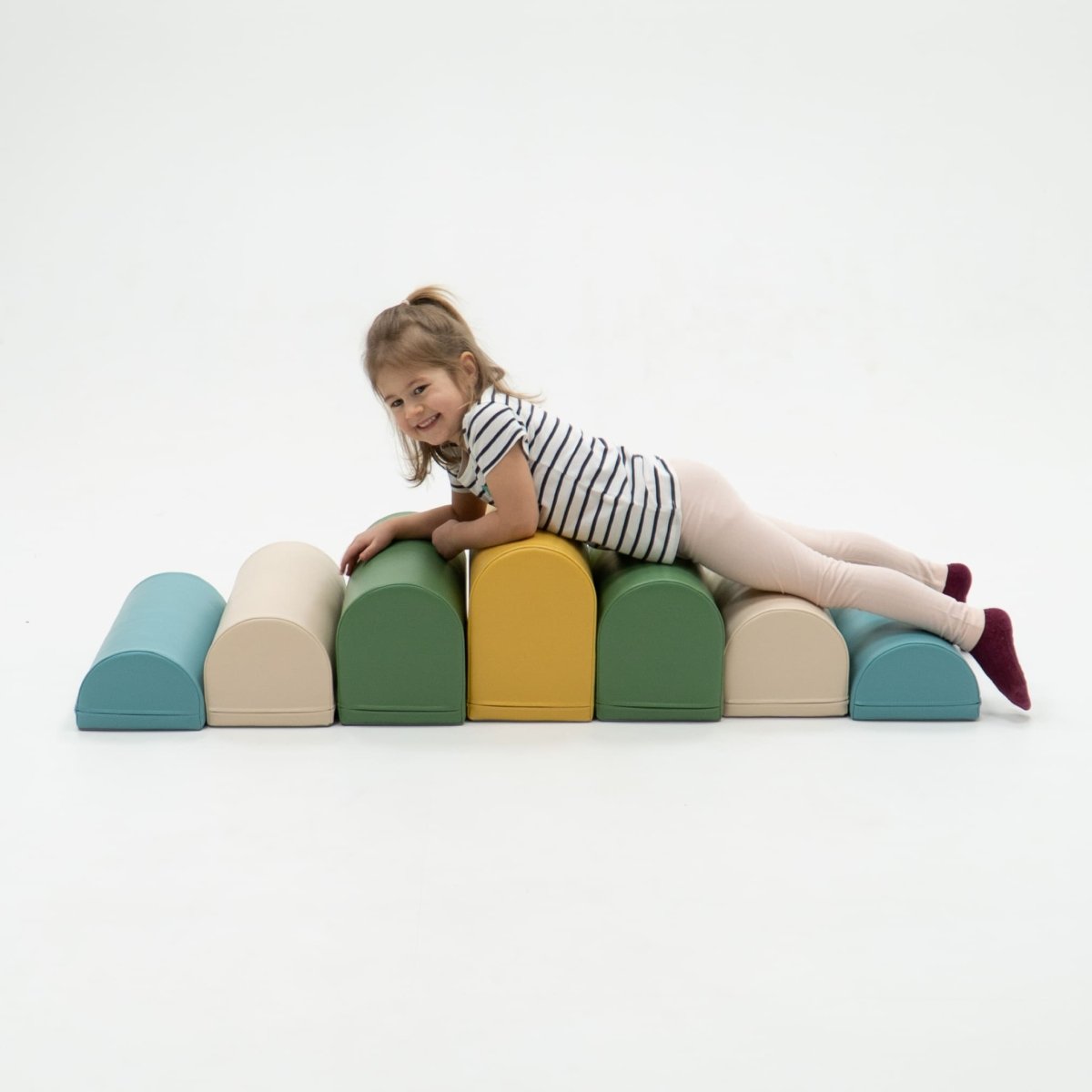 soft play set met modulaire foamblokken voor baby's peuters en kleuters