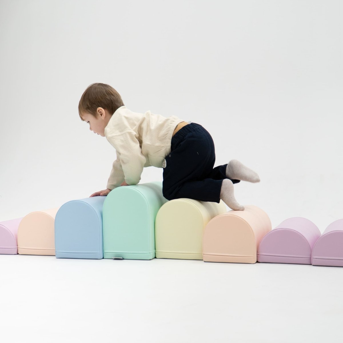 soft play set met modulaire foamblokken voor baby's peuters en kleuters