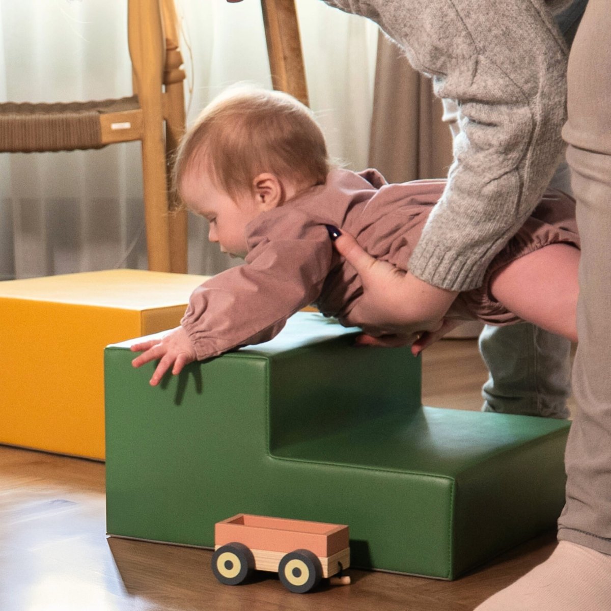 soft play set met modulaire foamblokken voor baby's peuters en kleuters