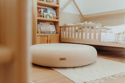 ingebouwde kindertrampoline voor actief binnenspelen