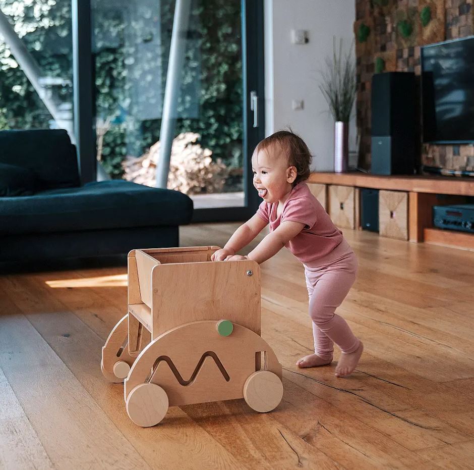 Montessori toren - avonturen en speelhoek - 