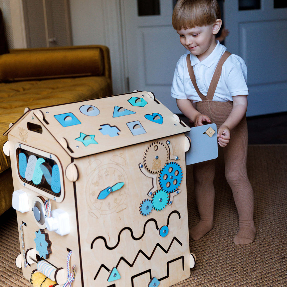 Maisonnette BusyKids Busy Board – naturel menthe, édition limitée