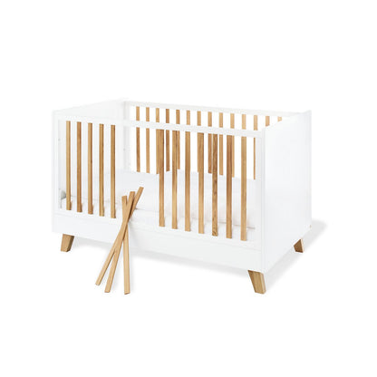 babykamer meubelset met wandplank