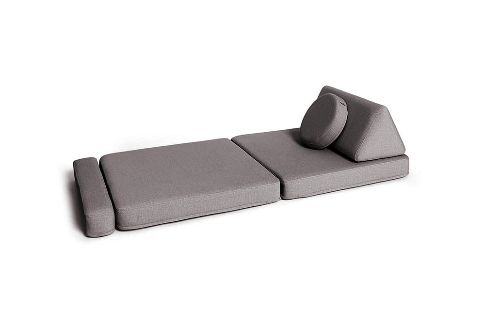 Shappy Armchair Original 80 cm in Dark Grey — omgebouwd tot slaapplek